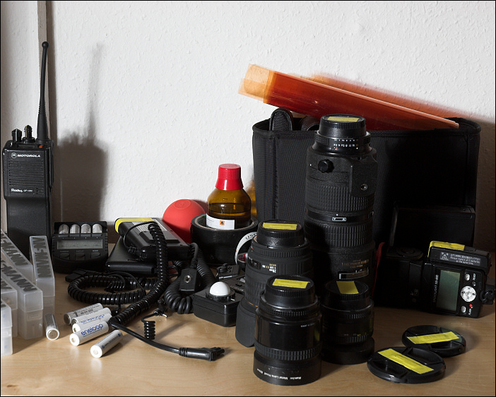 Nikon SB24 mit Reflexschirm