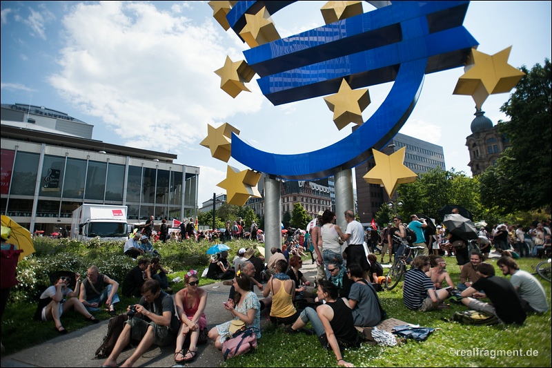 Blockupy Frankfurt - Protest gegen Polizeiaktion