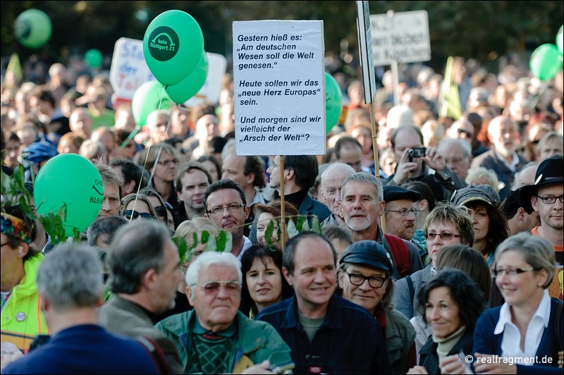 Erneut zehntausende gegen Stuttgart 21 auf der Straße