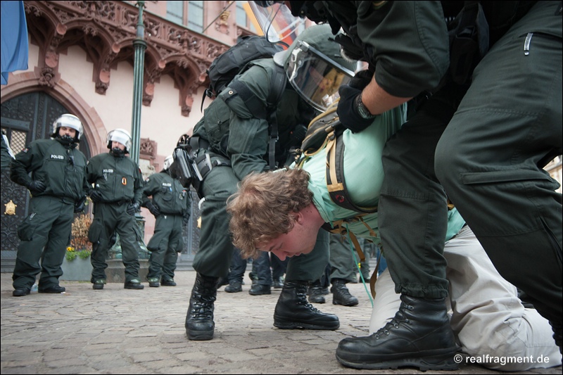 Blockupy FFM: Fortgesetzter Ausnahmezustand