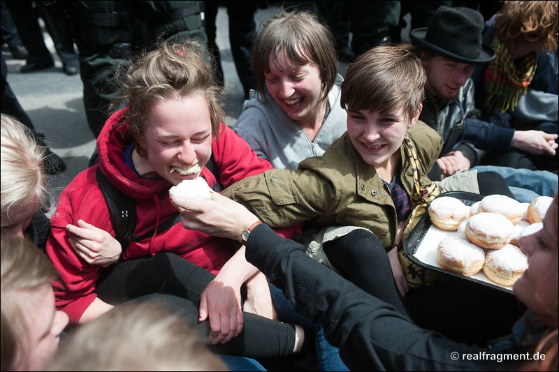 Blockupy FFM: Friedlicher Freitag vor der Großdemo