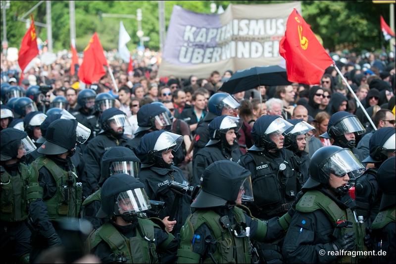 Blockupy FFM: Über 20.000 gegen Finanzkrisenpolitik