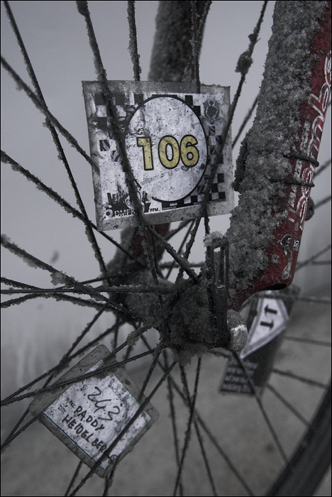 Fahrrad mit Schnee Fahrrad mit Schnee