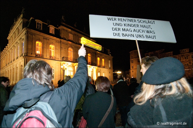 Neujahrsempfang der baden-württembergischen Landesregierung im Zeichen des S21-Protests