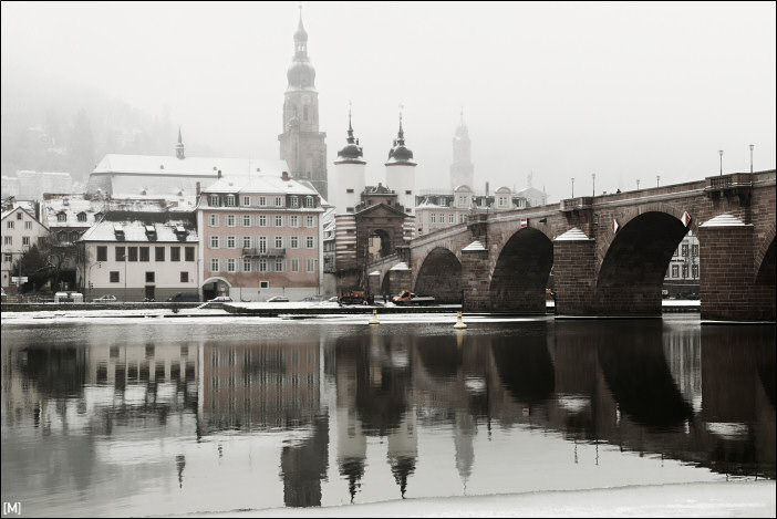 Winterfarben Heidelberg: Neckar, Stadtansicht, Alte Brücke