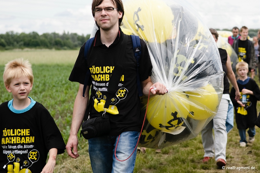 On the way to protest, Biblis, February 2010