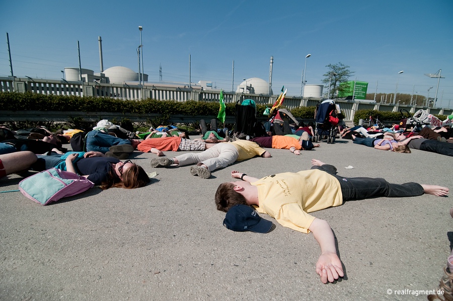 Die-In during the German-wide anti-atomic action, Biblis, April 2010